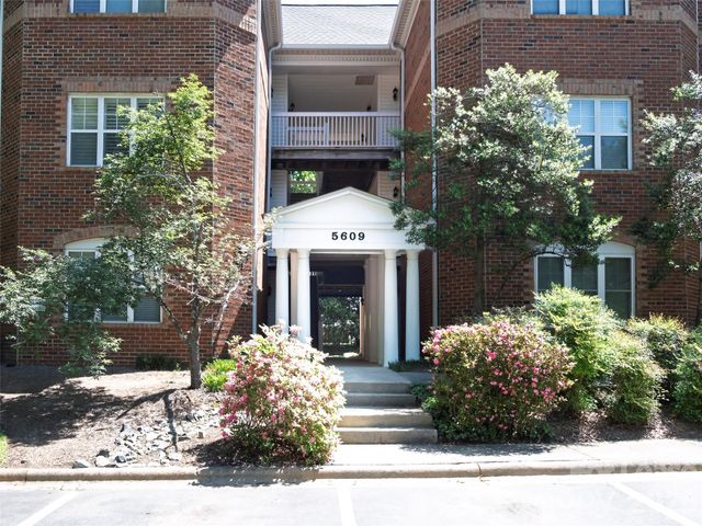 5609 Fairview Road, Charlotte, NC 28209