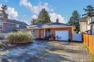 19041 21st Avenue NW, Shoreline, WA 98177