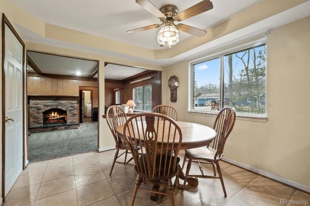 52580 Southdown Road, Shelby Charter Township, MI 48316