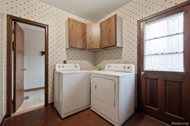 52580 Southdown Road, Shelby Charter Township, MI 48316