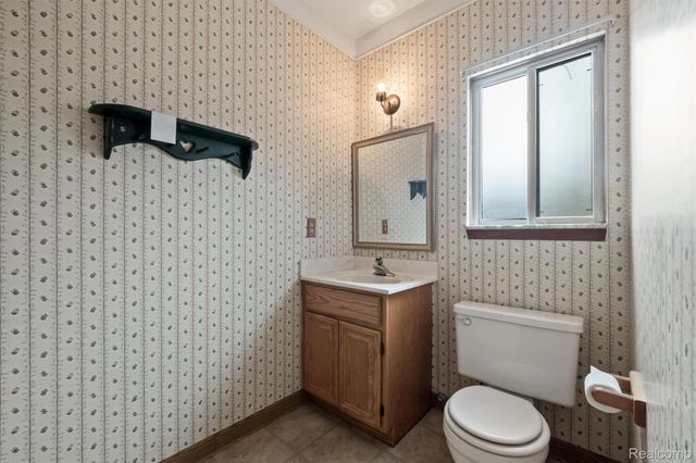 52580 Southdown Road, Shelby Charter Township, MI 48316