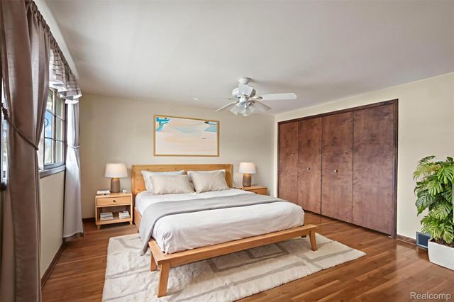 52580 Southdown Road, Shelby Charter Township, MI 48316