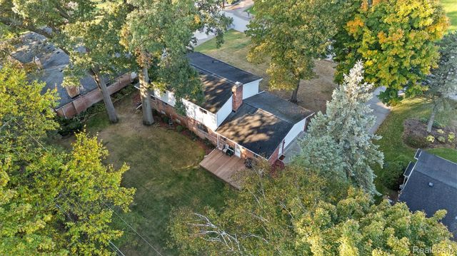 52580 Southdown Road, Shelby Charter Township, MI 48316