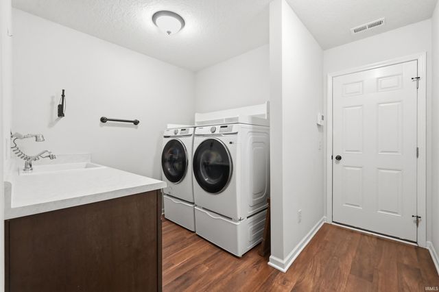 14399 Verona Lakes Passage, Fort Wayne, IN 46814
