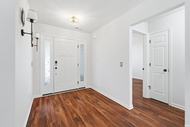 14399 Verona Lakes Passage, Fort Wayne, IN 46814