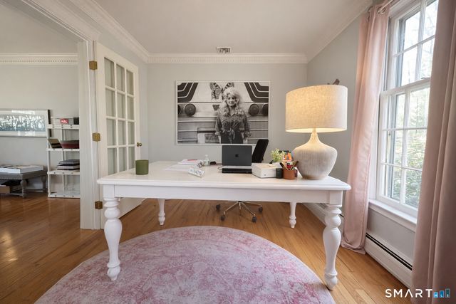 61 High Rock Road, Newtown, CT 06482