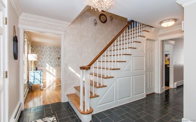 61 High Rock Road, Newtown, CT 06482