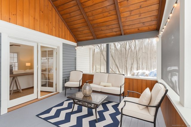 61 High Rock Road, Newtown, CT 06482