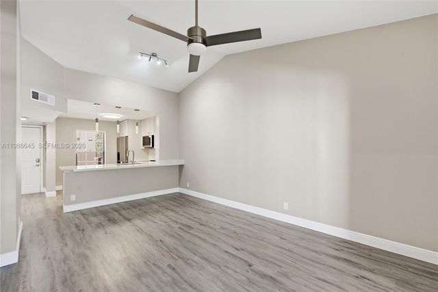 2564 NW 89th Dr 2564, Coral Springs, FL 33065