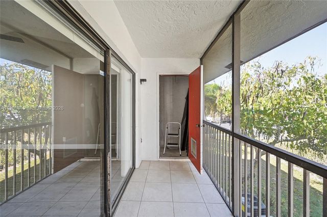 2564 NW 89th Dr 2564, Coral Springs, FL 33065