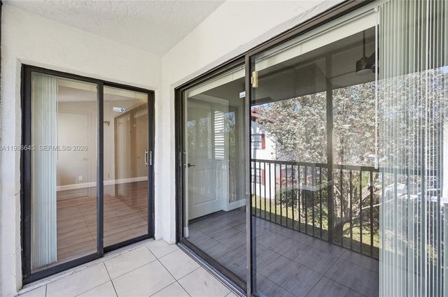 2564 NW 89th Dr 2564, Coral Springs, FL 33065