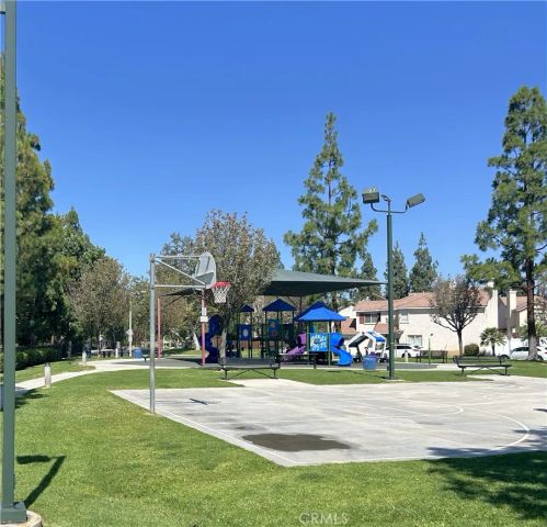 864 Bramble, Corona, CA 92878
