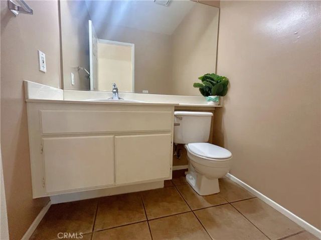 864 Bramble, Corona, CA 92878