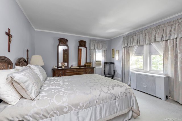 44 Fern Street, Floral Park, NY 11001