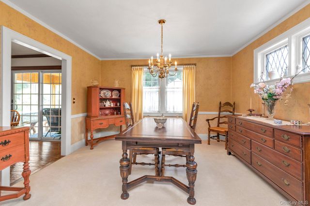 44 Fern Street, Floral Park, NY 11001