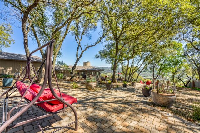 5161 Coyote Pass Rd, Shingle Springs, CA 95682