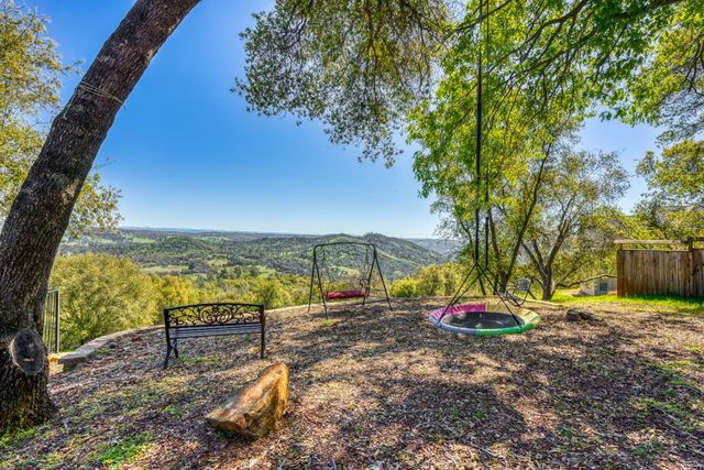 5161 Coyote Pass Rd, Shingle Springs, CA 95682