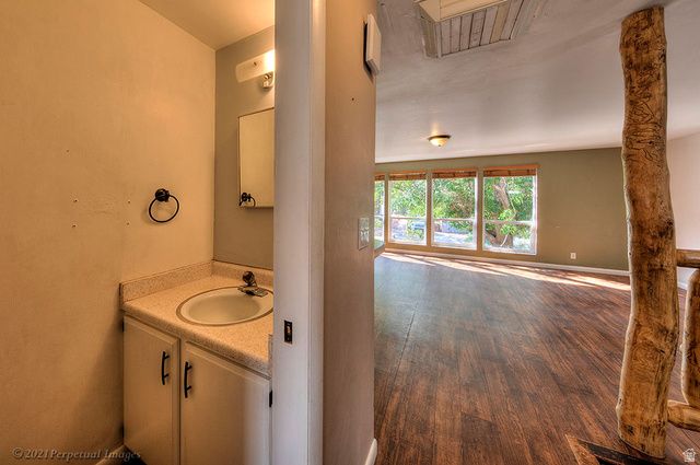 615 ROSETREE LN, Moab, UT 84532