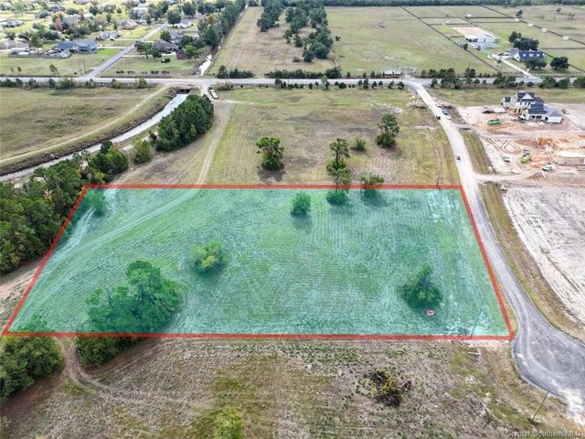 6843 Rue Des Amis Drive, Lake Charles, LA 70605