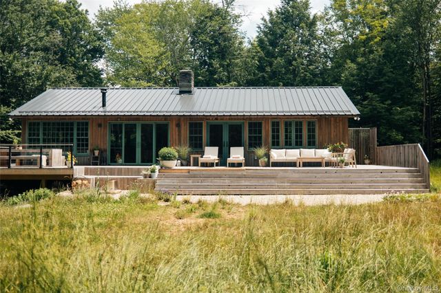 15 Back Shandelee Road, Livingston Manor, NY 12758