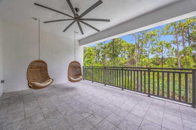 13372 Bernoulli Way, Palm Beach Gardens, FL 33418