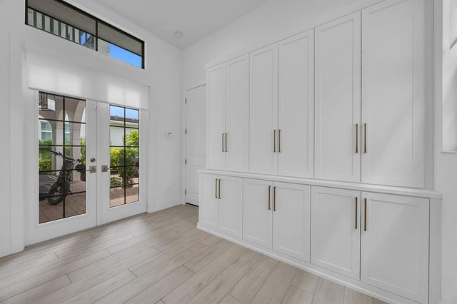 13372 Bernoulli Way, Palm Beach Gardens, FL 33418