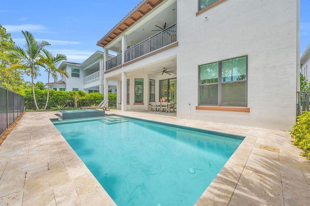 13372 Bernoulli Way, Palm Beach Gardens, FL 33418