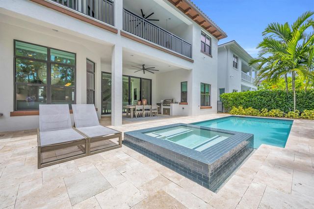 13372 Bernoulli Way, Palm Beach Gardens, FL 33418