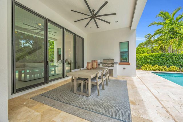 13372 Bernoulli Way, Palm Beach Gardens, FL 33418