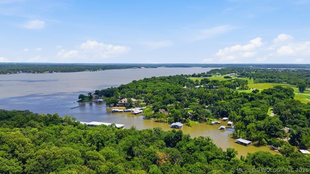 5 Marina Drive, Afton, OK 74331