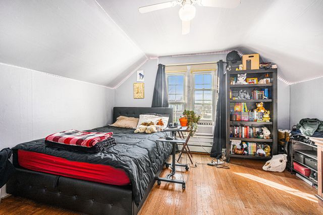 211 N Maple Street, Sturgis, MI 49091