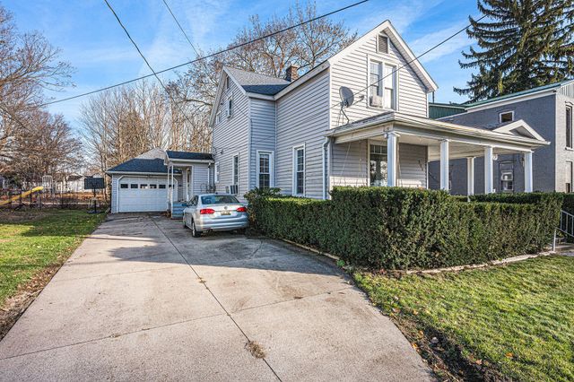 211 N Maple Street, Sturgis, MI 49091