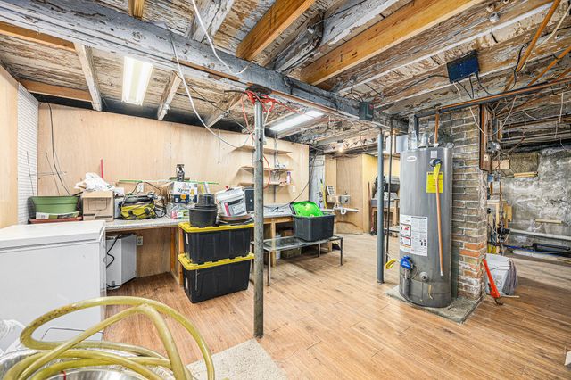 211 N Maple Street, Sturgis, MI 49091