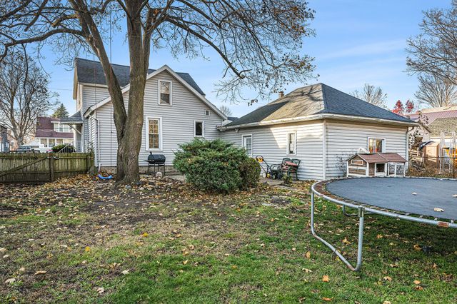 211 N Maple Street, Sturgis, MI 49091