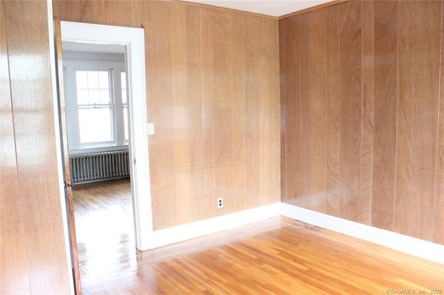 28 Cottage Street 1, New Haven, CT 06511