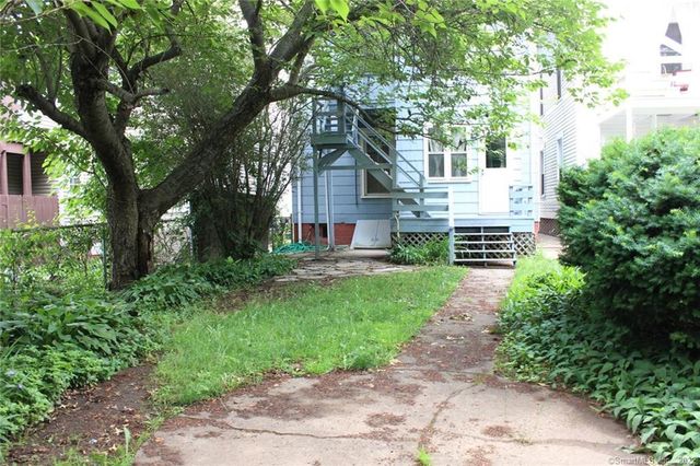 28 Cottage Street 1, New Haven, CT 06511