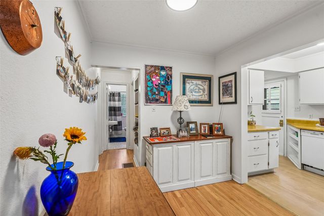 576 & 578 SW 42nd Street, Des Moines, IA 50312