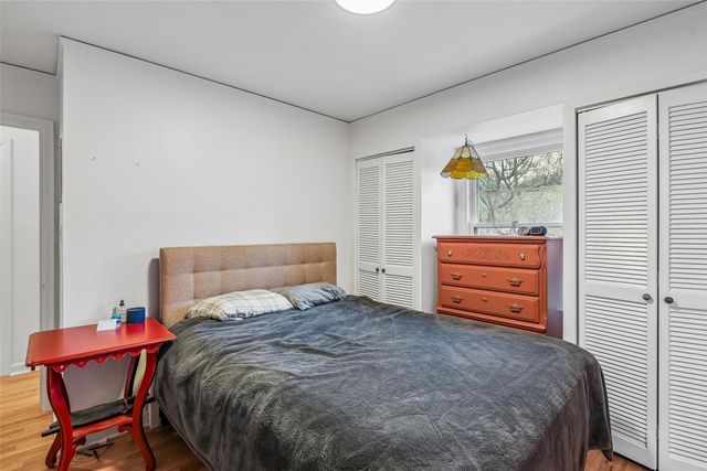 576 & 578 SW 42nd Street, Des Moines, IA 50312