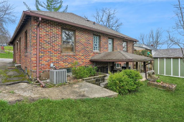 576 & 578 SW 42nd Street, Des Moines, IA 50312