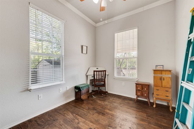 318 S Walnut Street, Weatherford, TX 76086