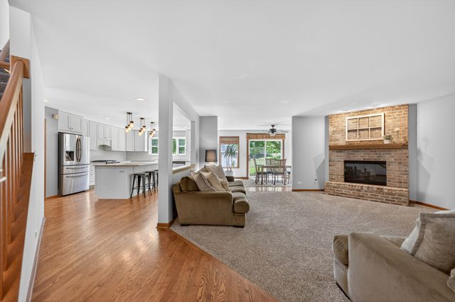 4N598 Campton Crossings Drive, St. Charles, IL 60175
