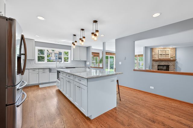 4N598 Campton Crossings Drive, St. Charles, IL 60175