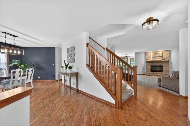 4N598 Campton Crossings Drive, St. Charles, IL 60175