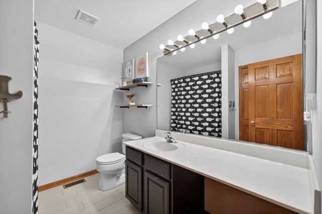 4N598 Campton Crossings Drive, St. Charles, IL 60175