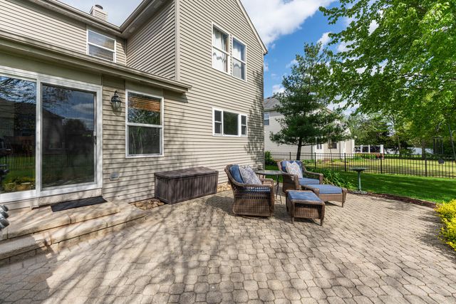 4N598 Campton Crossings Drive, St. Charles, IL 60175