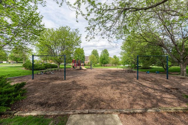 4N598 Campton Crossings Drive, St. Charles, IL 60175