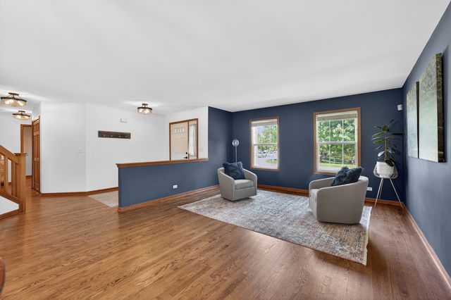 4N598 Campton Crossings Drive, St. Charles, IL 60175