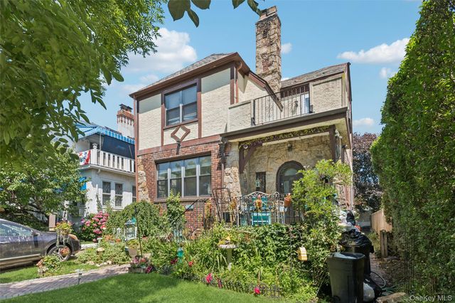 439 W Olive Street, Long Beach, NY 11561