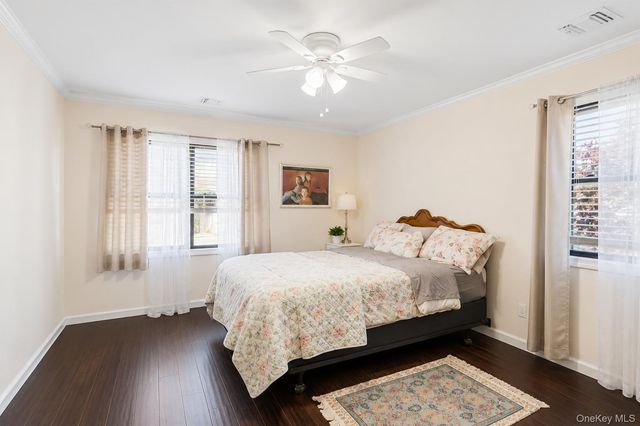 439 W Olive Street, Long Beach, NY 11561