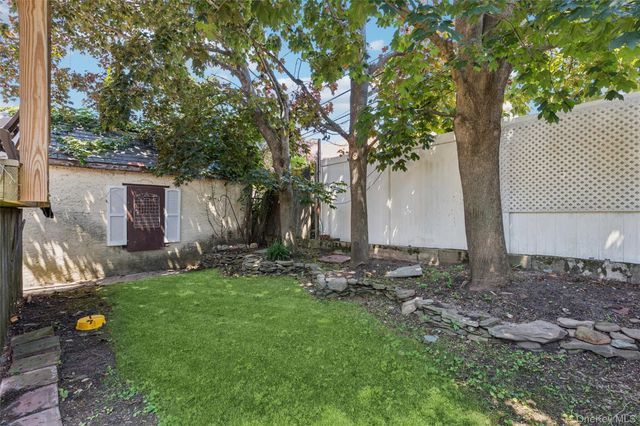 439 W Olive Street, Long Beach, NY 11561